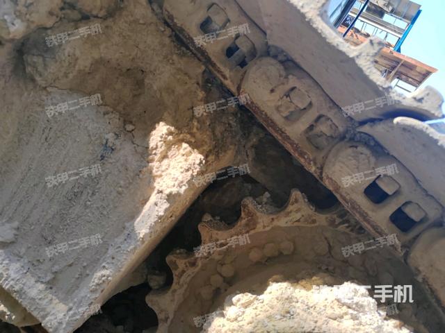 右侧行走马达盖板（行走机构）