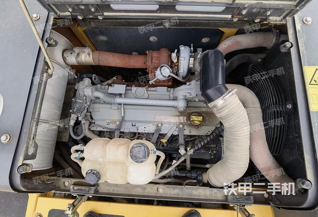 发动机整体俯视（整机外观）