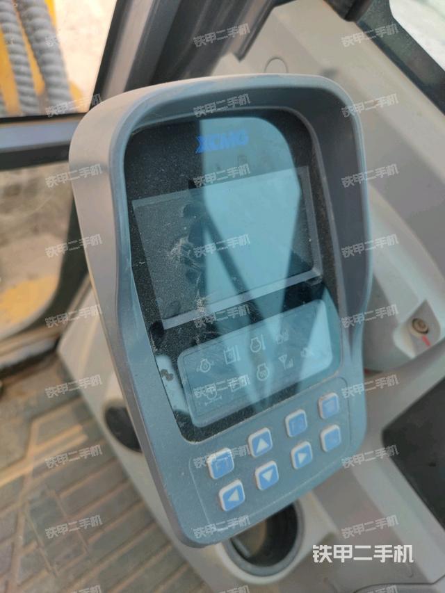 显示屏 （驾驶室部分）