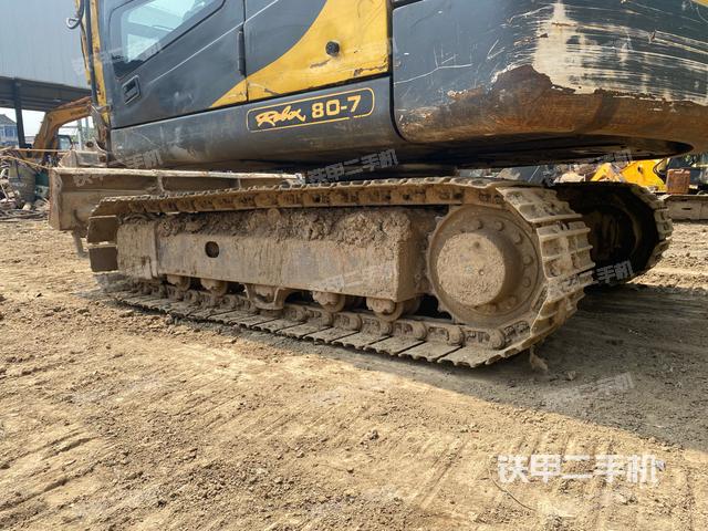 单侧履带整体（整机外观）