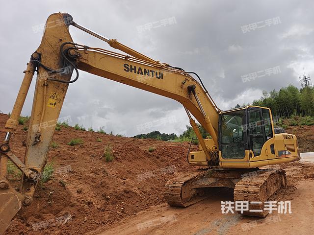 山推SE210W挖掘机