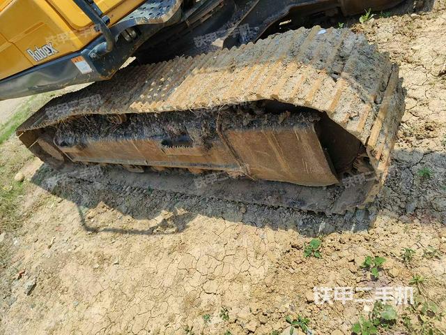 单侧履带整体（整机外观）