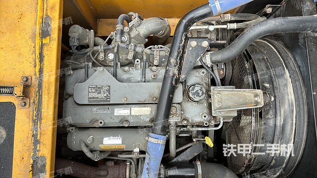 发动机整体俯视（整机外观）