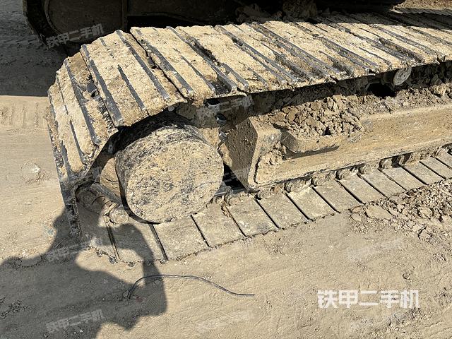 单侧履带整体（整机外观）