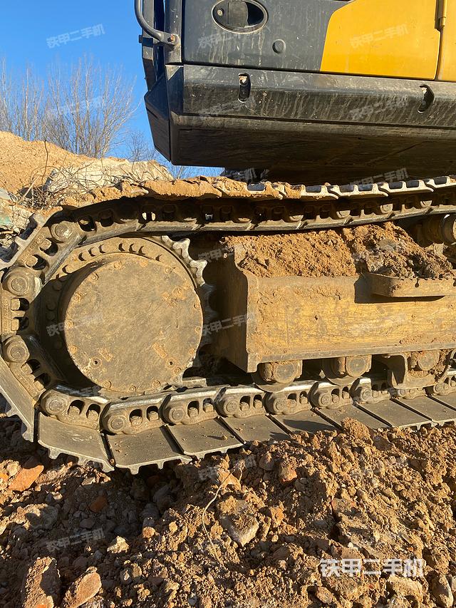 单侧履带整体（整机外观）