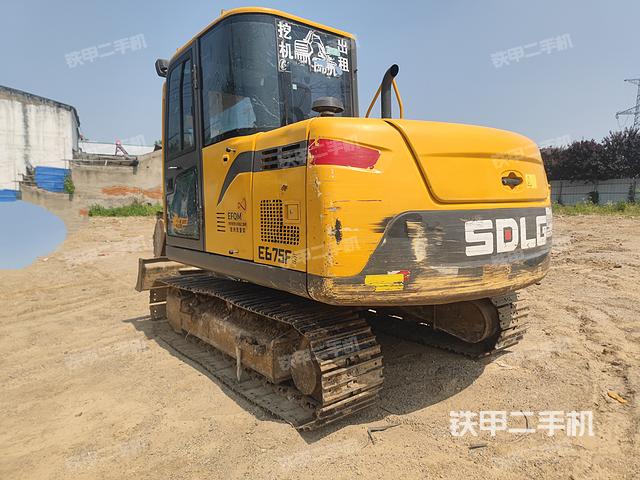 整机右后45°（整机外观）