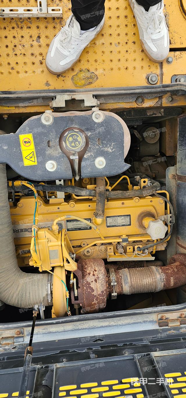 发动机整体俯视（整机外观）