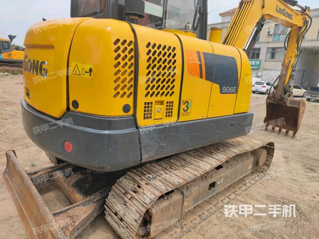 柳工CLG906E挖掘機(jī)
