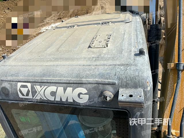 驾驶室顶部（整机外观）