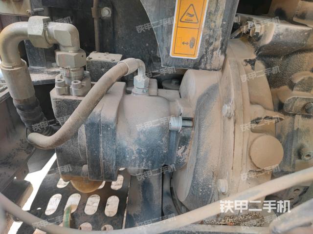 液壓泵室(大件艙室) 液壓泵室(大件艙室)