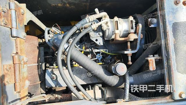 发动机整体俯视（整机外观）