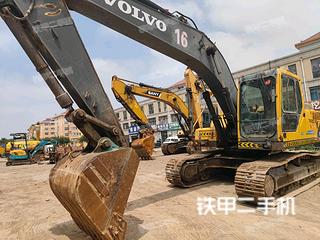 山东-潍坊市二手沃尔沃EC210B挖掘机实拍照片