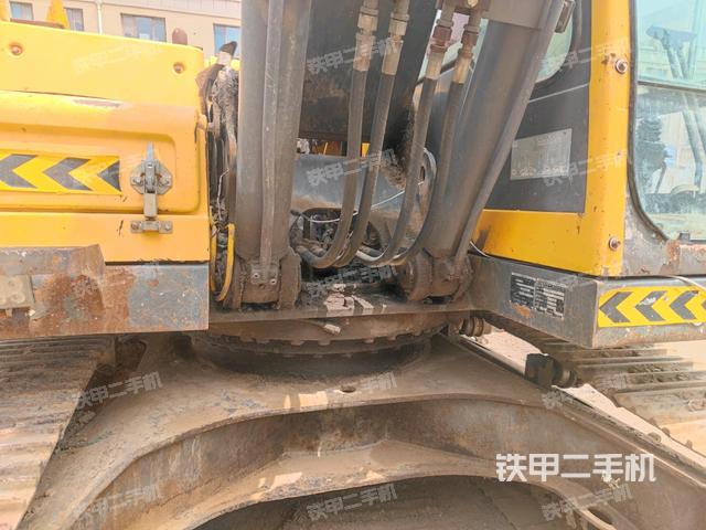 大臂油缸整體?豎拍（工作和回轉(zhuǎn)裝置）