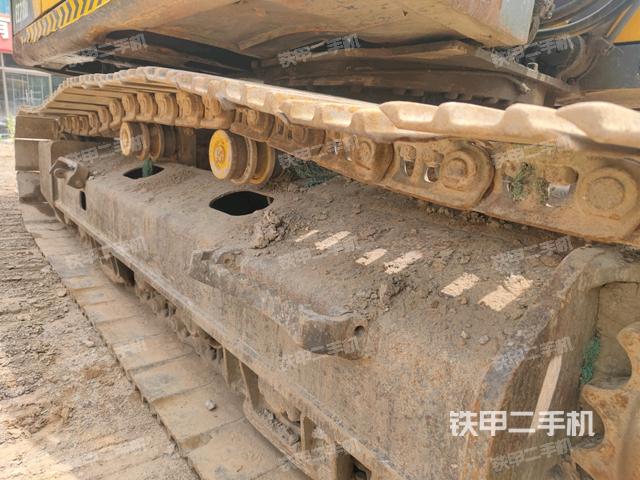 左側(cè)履帶整體?（行走機構(gòu)）