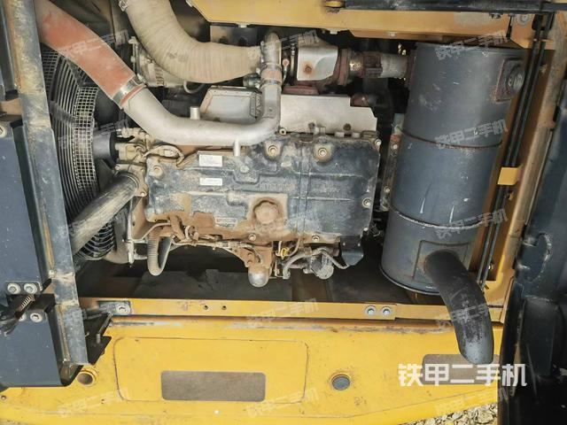 发动机整体俯视（整机外观）