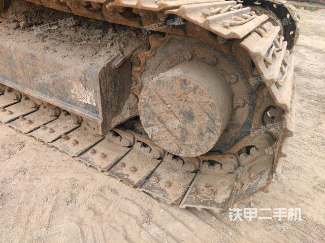 右驅(qū)動(dòng)輪(行走機(jī)構(gòu)) 右驅(qū)動(dòng)輪(行走機(jī)構(gòu))