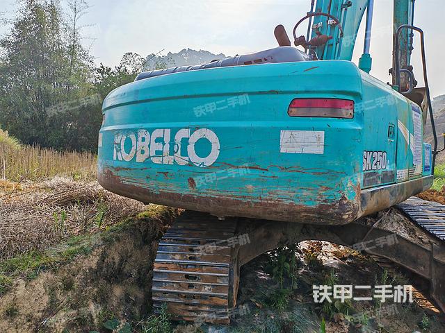 整机右后45°（整机外观）