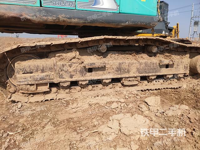 单侧履带整体（整机外观）