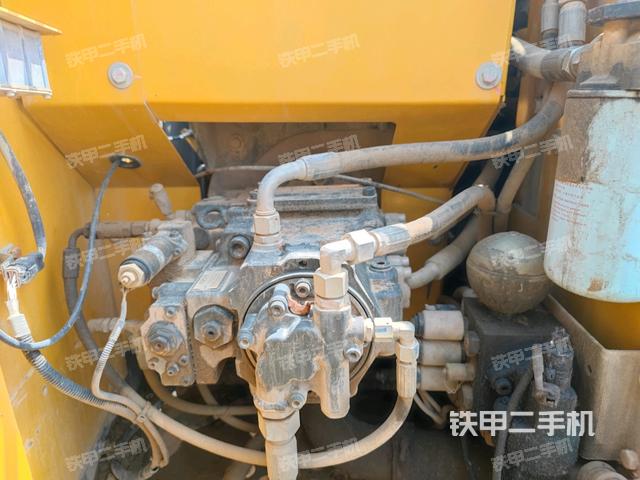 液压泵室(大件舱室) 液压泵室(大件舱室)