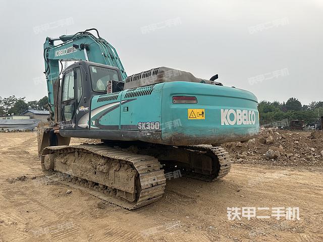 神钢SK330-8挖掘机
