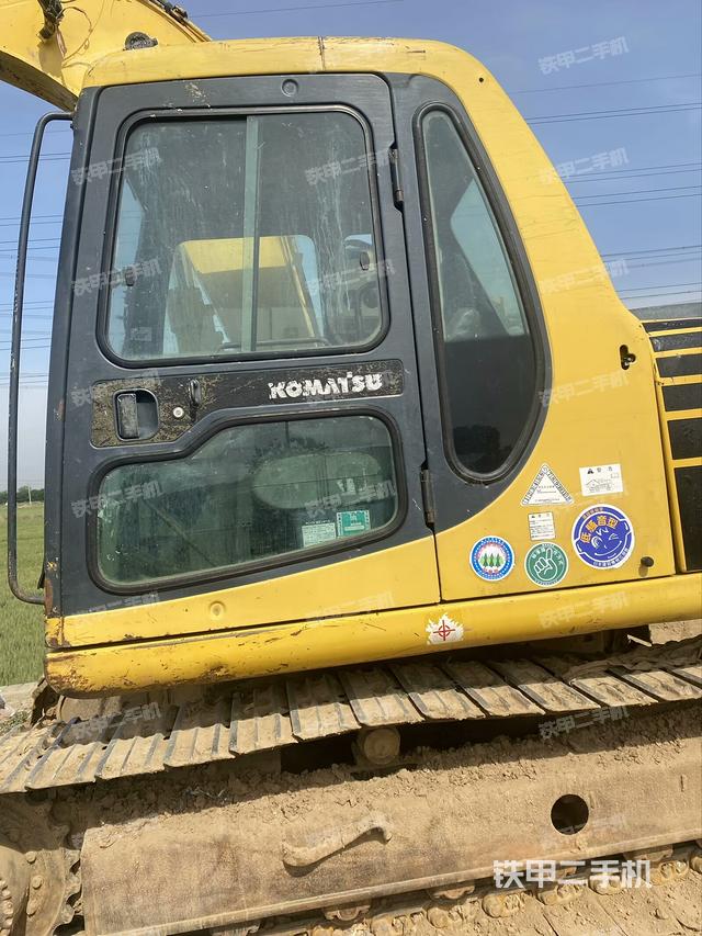 驾驶室整体（整机外观）