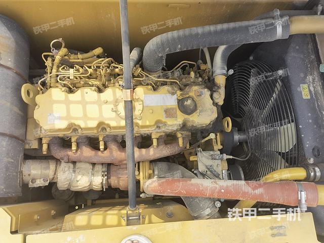 发动机整体俯视（整机外观）