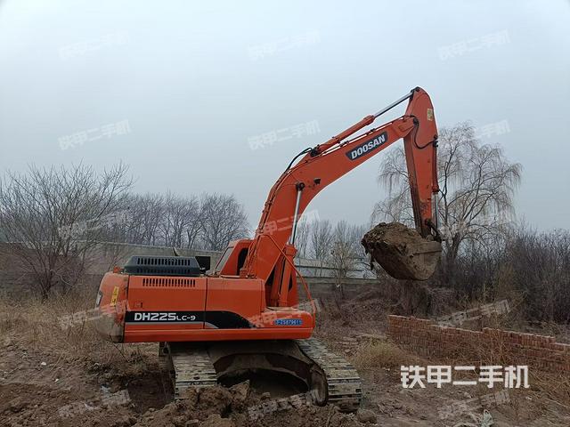 右后45（整機外觀）