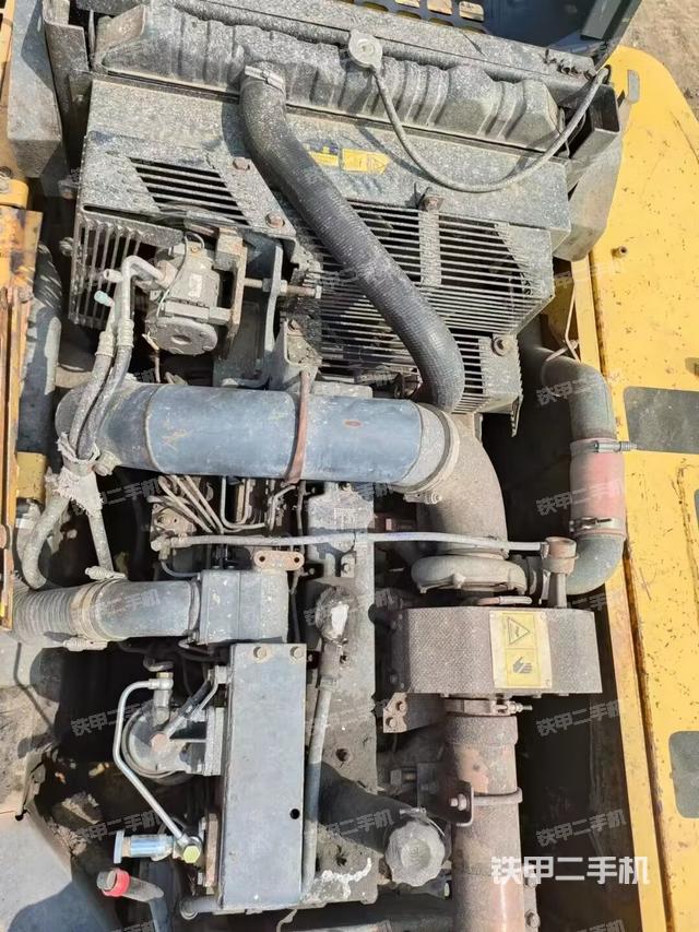 发动机整体俯视（整机外观）