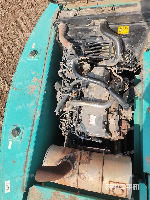 发动机整体俯视（整机外观）