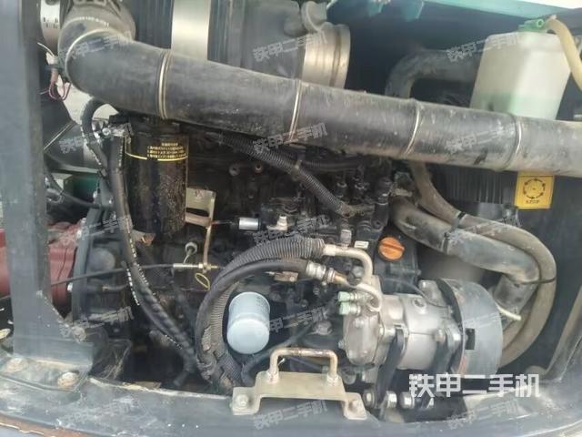 发动机整体俯视（整机外观）