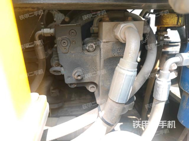 液壓泵室(大件艙室) 液壓泵室(大件艙室)