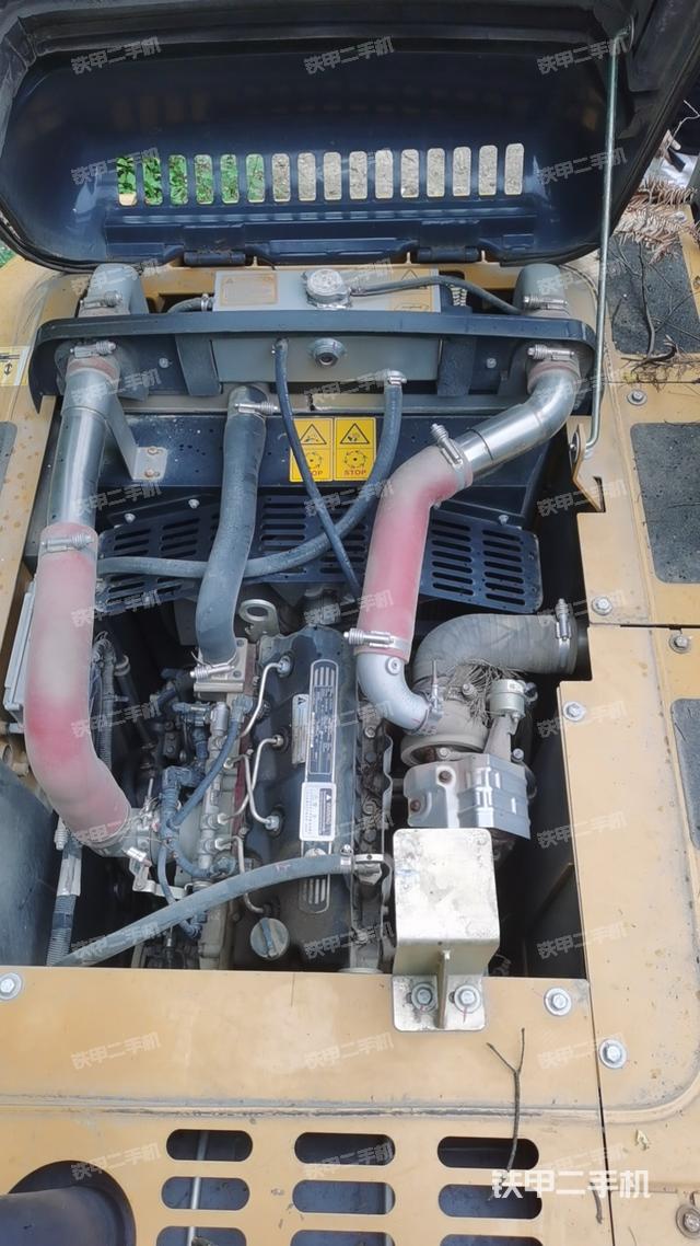 发动机整体俯视（整机外观）