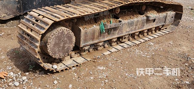 单侧履带整体（整机外观）