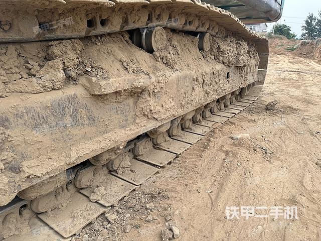 单侧履带整体（整机外观）