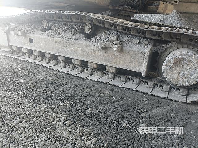 单侧履带整体（整机外观）