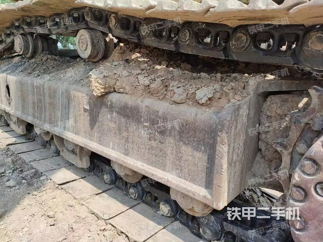 单侧履带整体（整机外观）