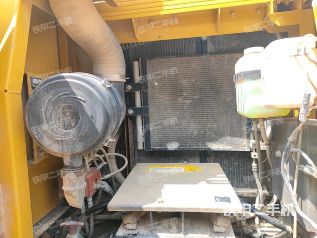 散熱器正面（大件艙室）