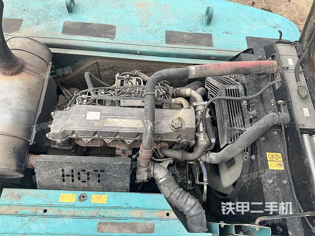 发动机整体俯视（整机外观）