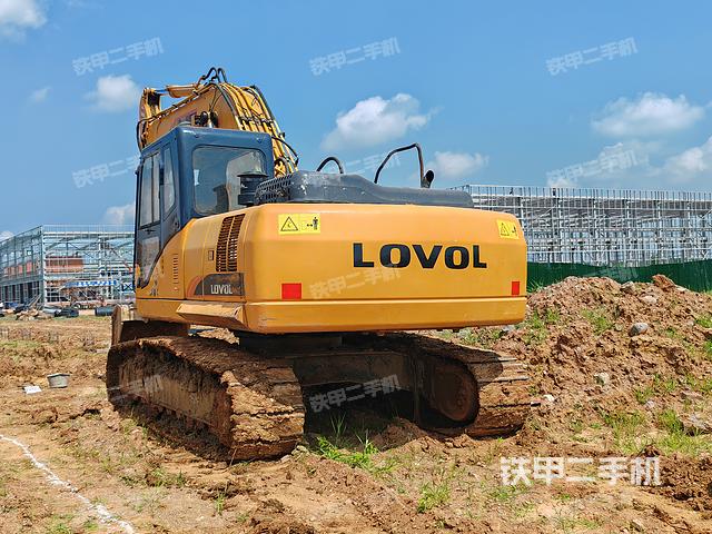 驾驶室整体（整机外观）