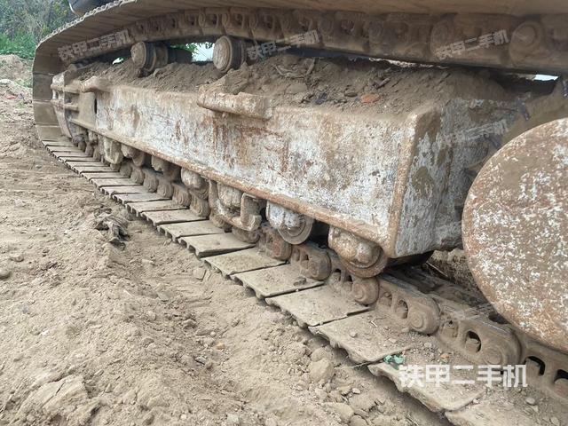 单侧履带整体（整机外观）