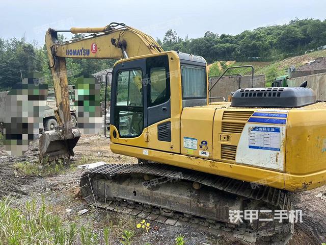 小松PC200-8挖掘机