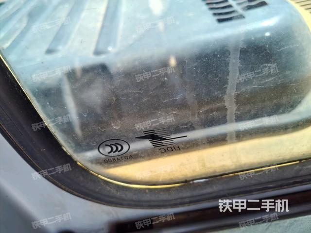 后窗玻璃角標(biāo)（駕駛室部分）