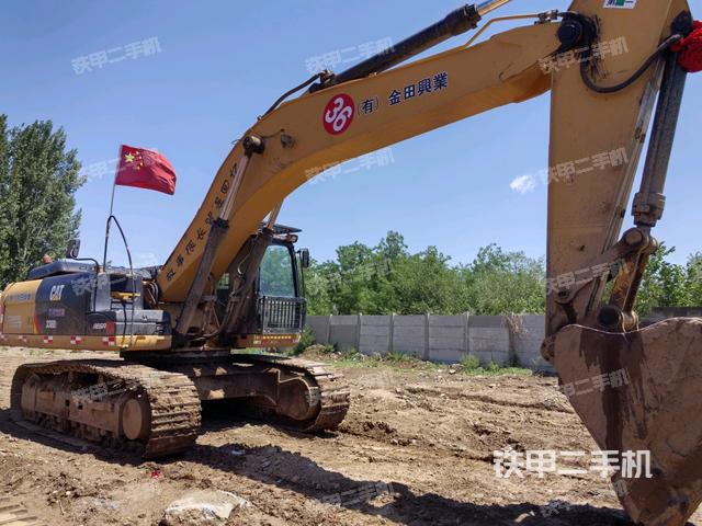 右前45(整機(jī)外觀) 右前45(整機(jī)外觀)
