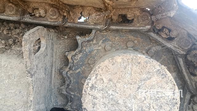 单侧履带整体（整机外观）