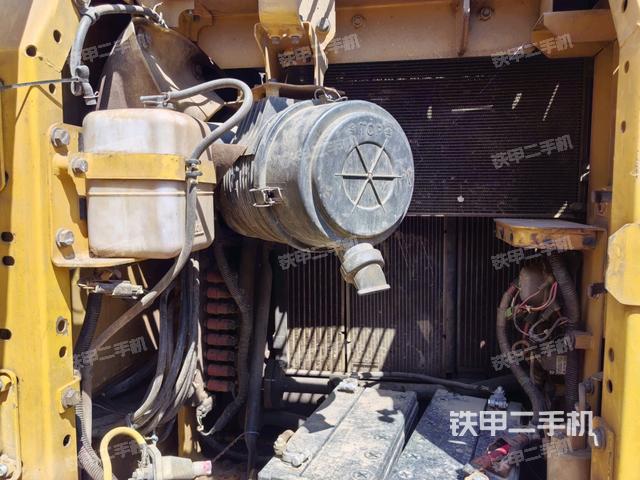 散熱器正面（大件艙室）