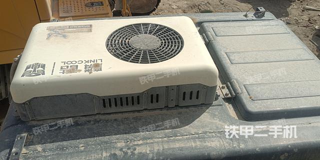 驾驶室顶部（整机外观）