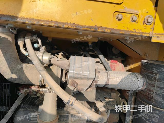 氣門室蓋螺絲特寫（上車部件）