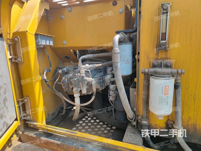 液压泵斜45 左(大件舱室) 液压泵斜45 左(大件舱室)