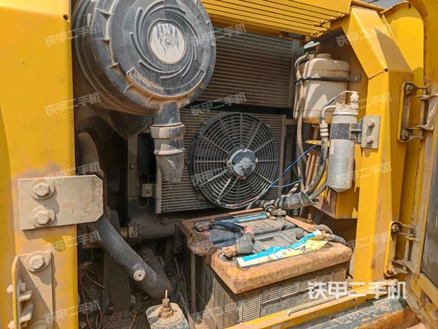 散热器正面(大件舱室) 散热器正面(大件舱室)