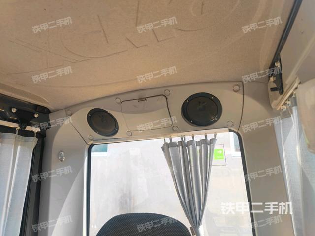 頂棚整體(駕駛室部分) 頂棚整體(駕駛室部分)